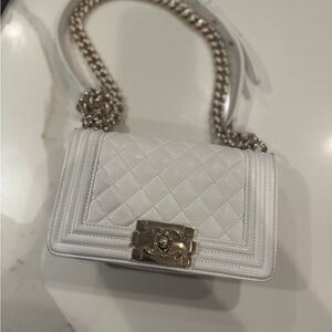 CHANEL White Quilted Crossbody with Chain Strap
Mini boy bag
